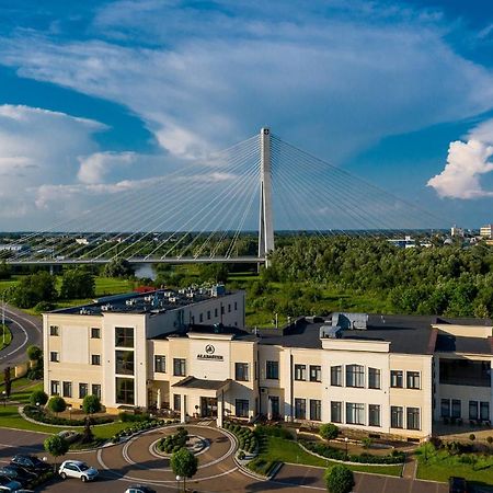 Alabaster Rezydencja Жешув Экстерьер фото